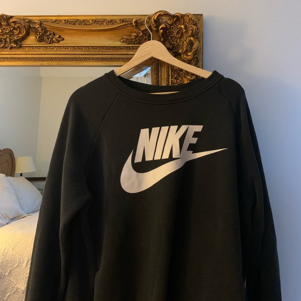 Vintage Nike Sweatshirt